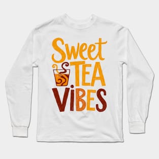 This retro-style sweet tea design is perfect for southern girls tea drinkers Long Sleeve T-Shirt